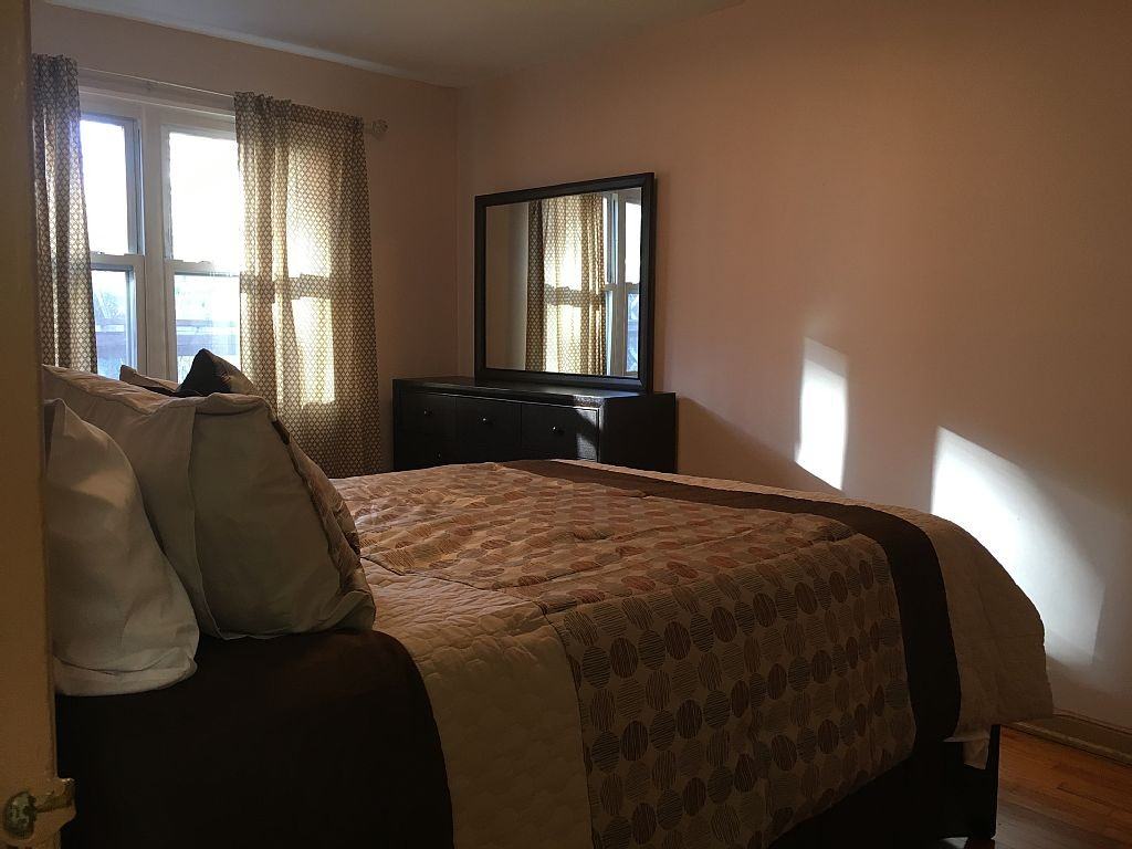 361 16th St NW - Photo 3 of 5