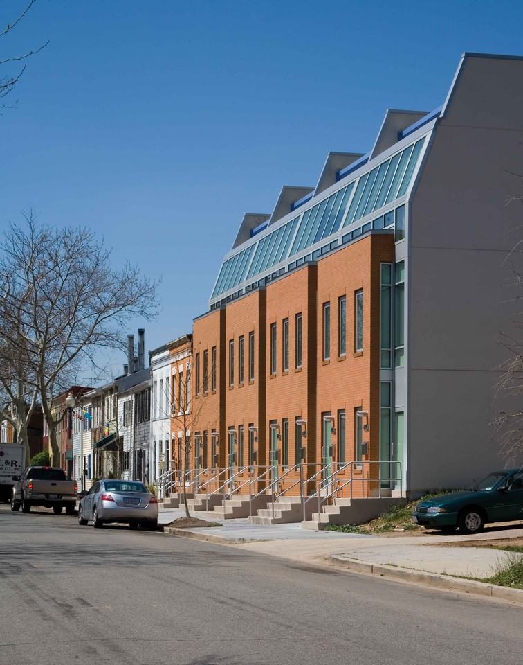 419 Ridge St NW #A - Photo 2 of 6