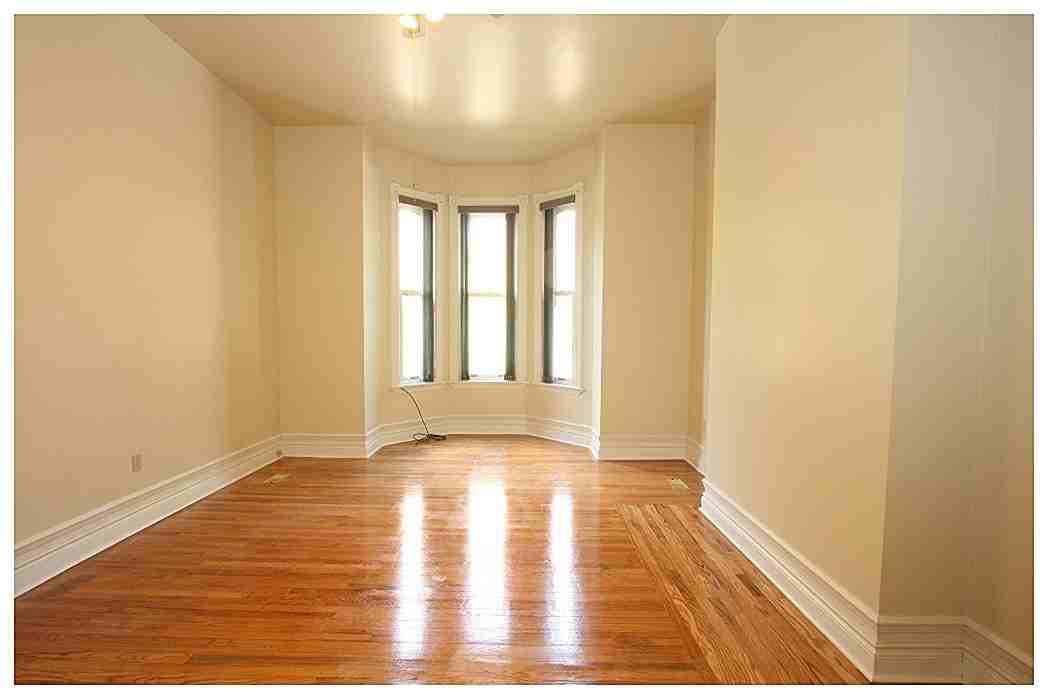 294 Somerset St W #4