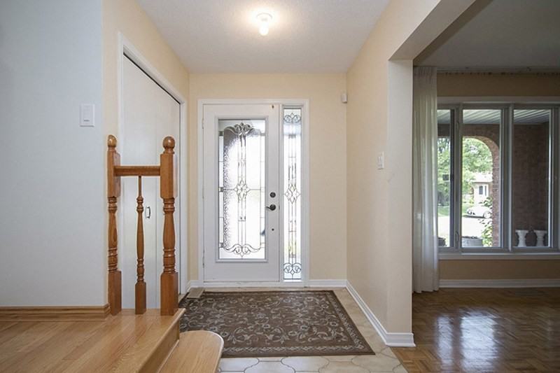 53 Paula Crescent - Photo 2 of 5