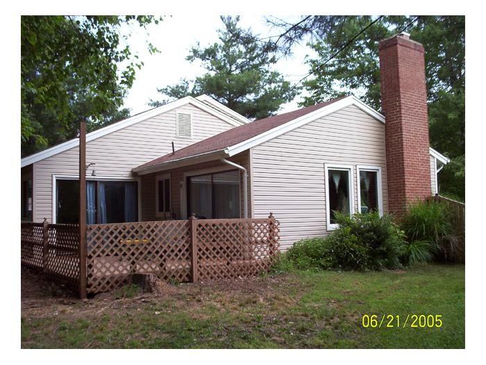 114 Biscayne Ct - Photo 3 of 4