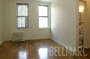 164 W 164th St - Photo 3 of 6