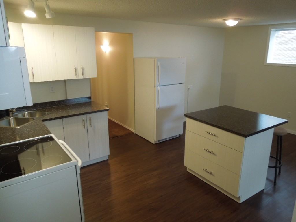 11 Prestwick Row SE - Photo 2 of 6