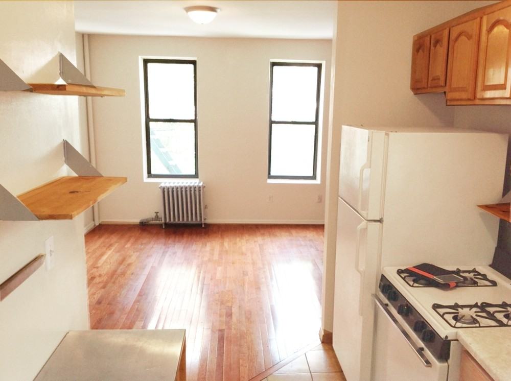 309 S 2nd St 2 - Photo 2 of 8