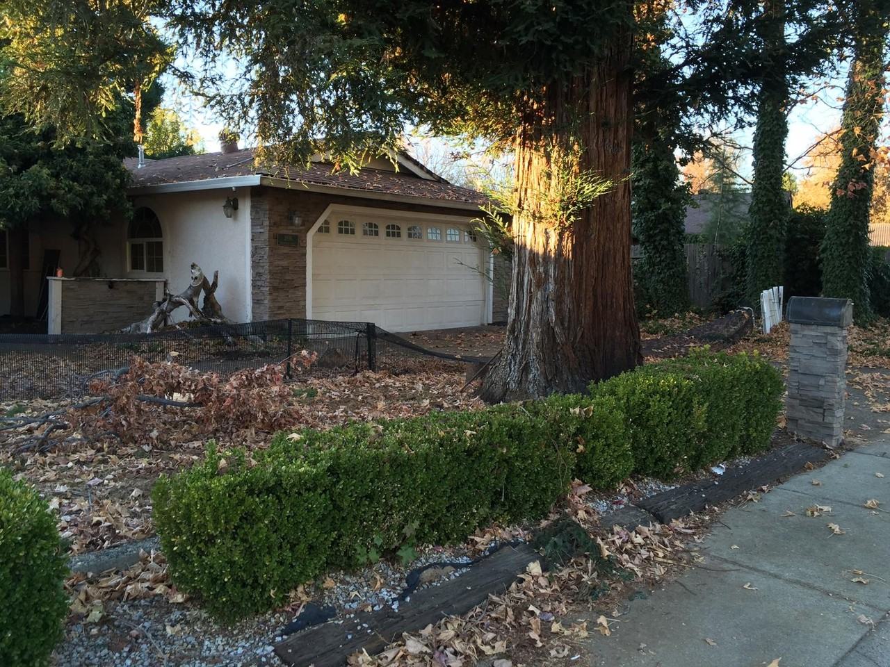 3936 Riverview Dr - Photo 3 of 9