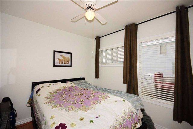 130 Conant St - Photo 2 of 5