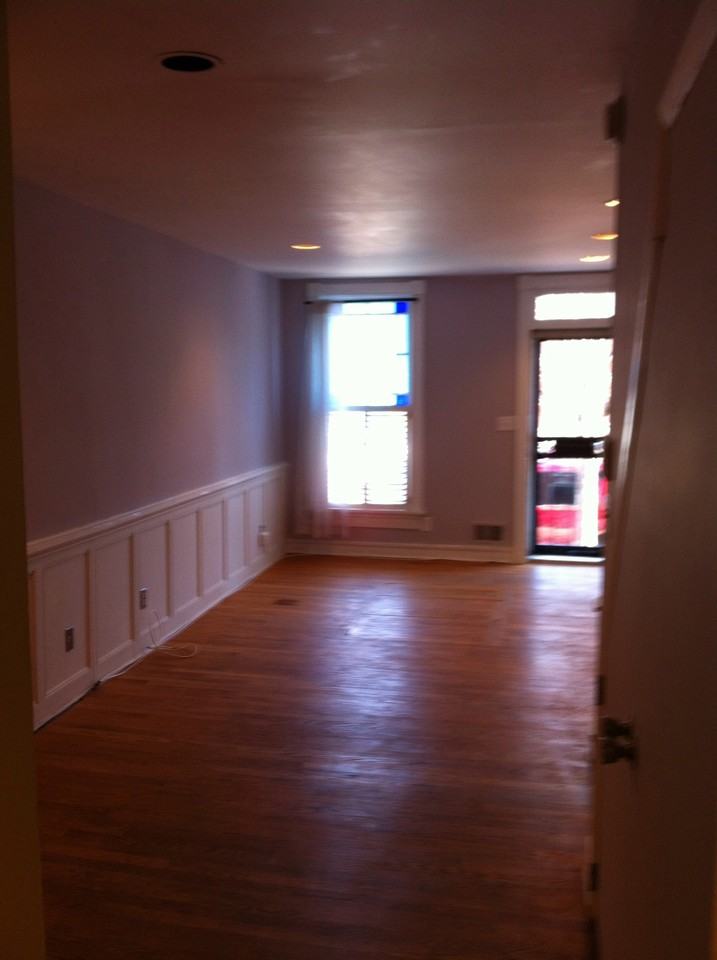 106 N Collington Ave - Photo 3 of 7