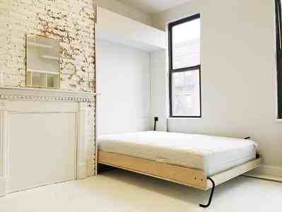 85 Clay St - Photo 2 of 4