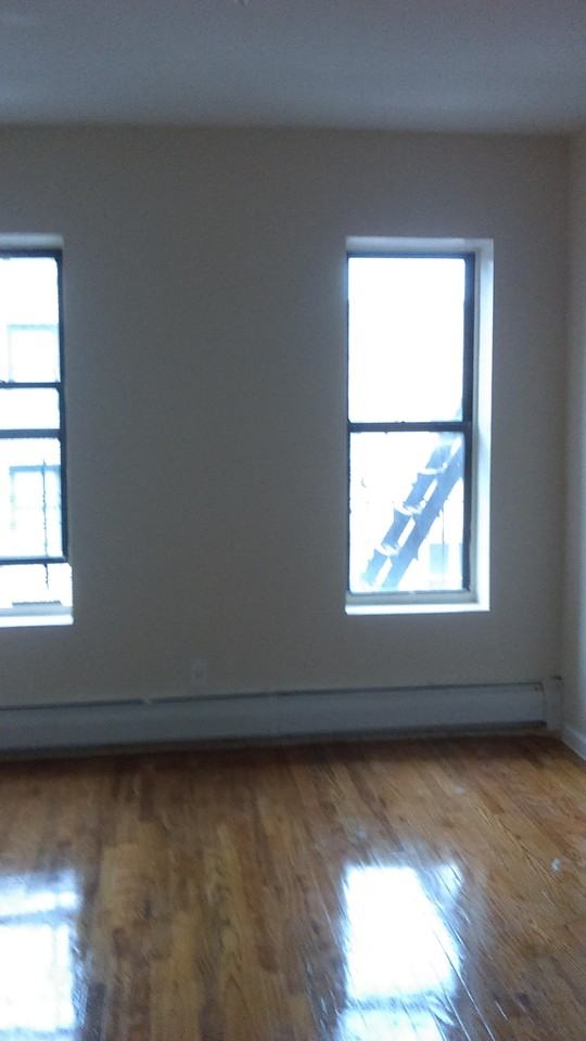 540 E 183rd St C3 - Photo 2 of 5