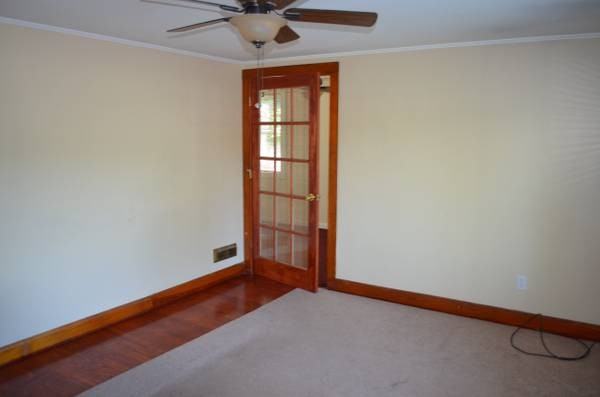 257 Elm St - Photo 3 of 7
