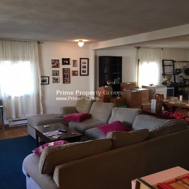 74 Cushing St - Photo 3 of 12