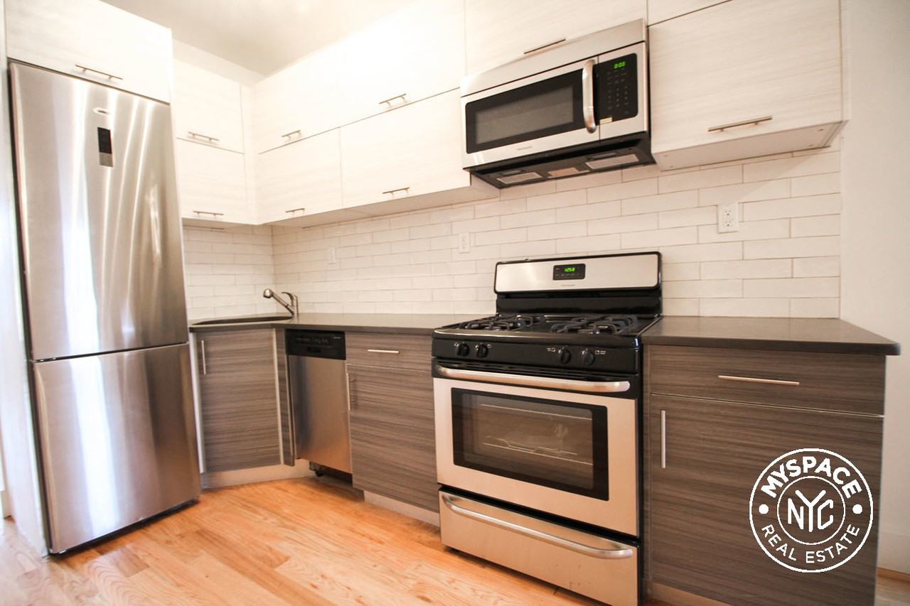 St Nicholas Ave #3L4L