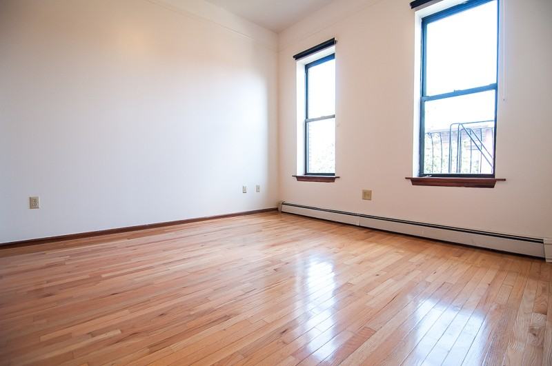 160 India St #2 - Photo 2 of 6