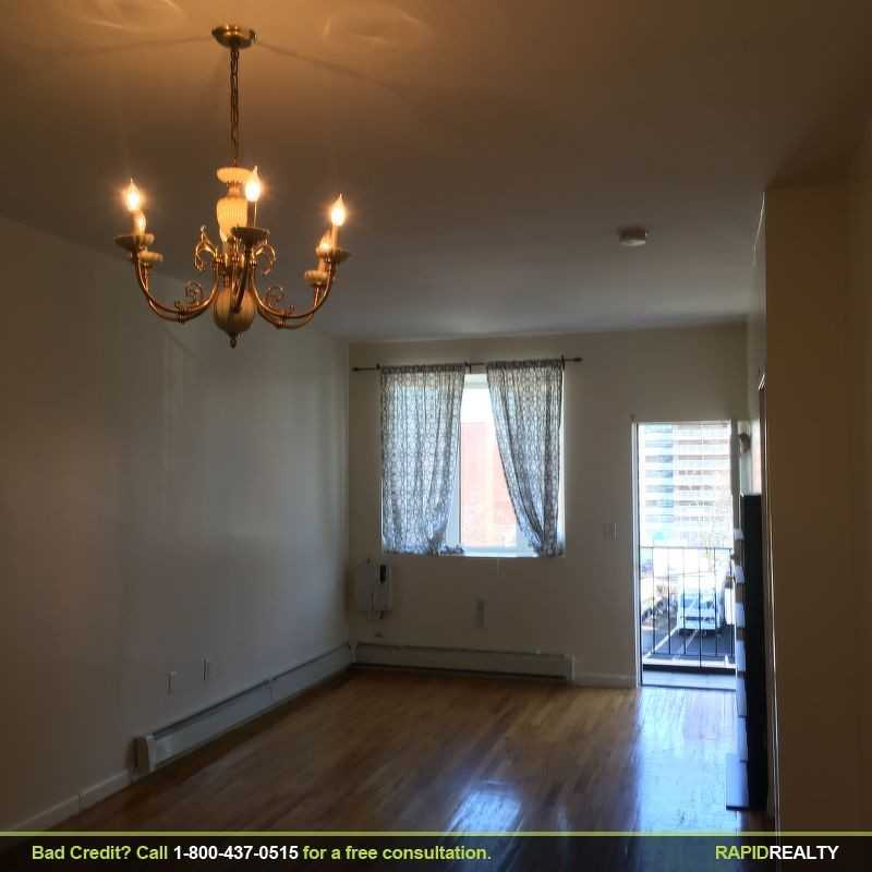 648 New York Ave 3rdFL - Photo 2 of 5