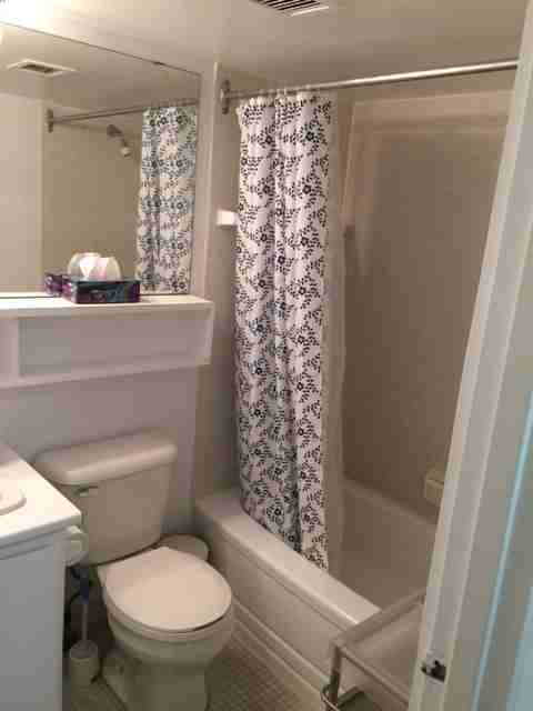 4870 Chemin de la Côte-des-Neiges - Photo 3 of 11