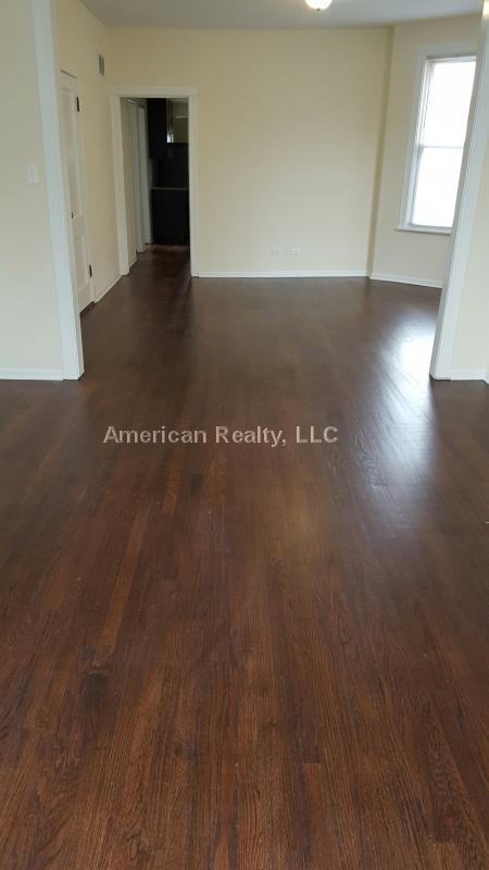 2948 N Ridgeway Ave - Photo 2 of 9