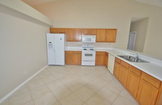 5208 Watson Rd - Photo 2 of 6