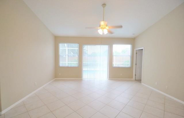 5208 Watson Rd - Photo 3 of 6