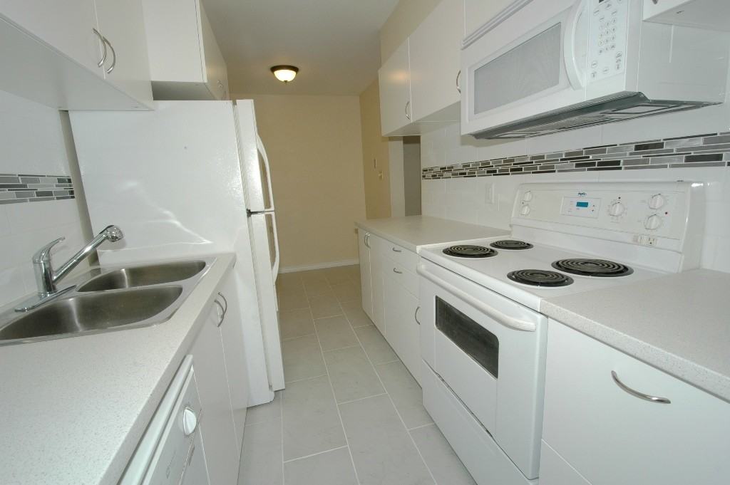 52 Bujold Ct - Photo 2 of 16