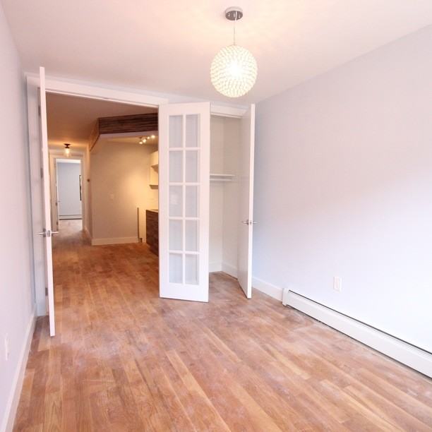 1163 Gates Ave #2 - Photo 3 of 10