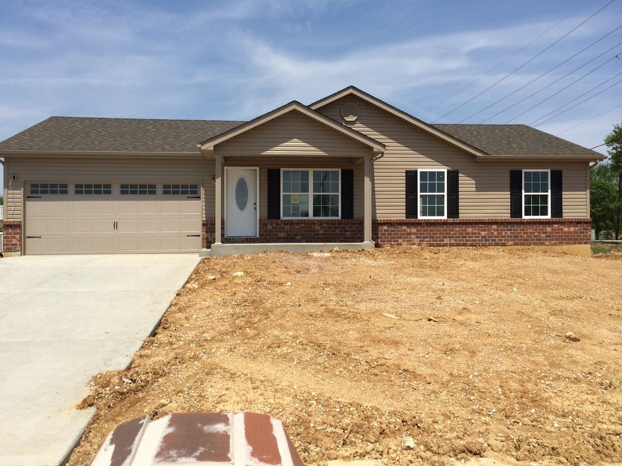 465 Prairie Creek Dr - Photo 2 of 10