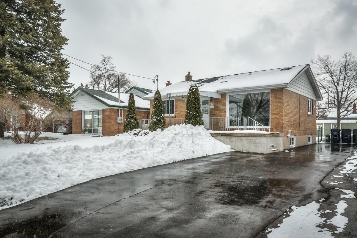 15 Stavely Ave - Photo 2 of 10