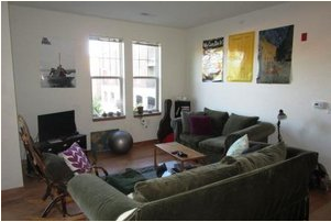 2628 Arbor Dr - Photo 2 of 2