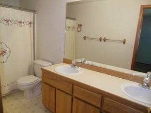 12156 SW Anton Dr - Photo 3 of 3