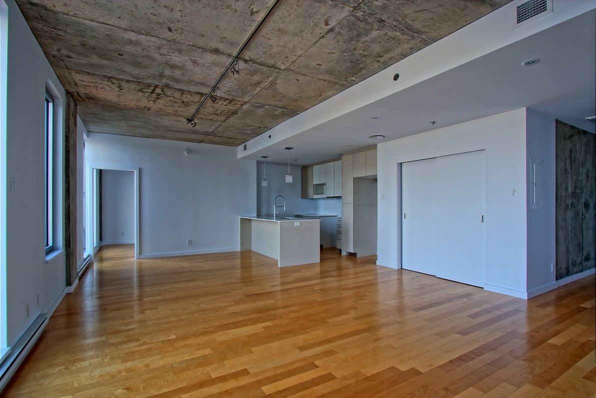 71 Rue Duke #1102