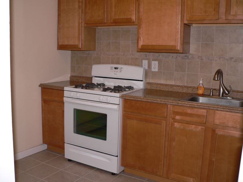65 Knox Terrace - Photo 2 of 8