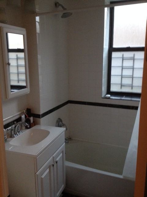 220 Wadsworth Ave - Photo 2 of 12