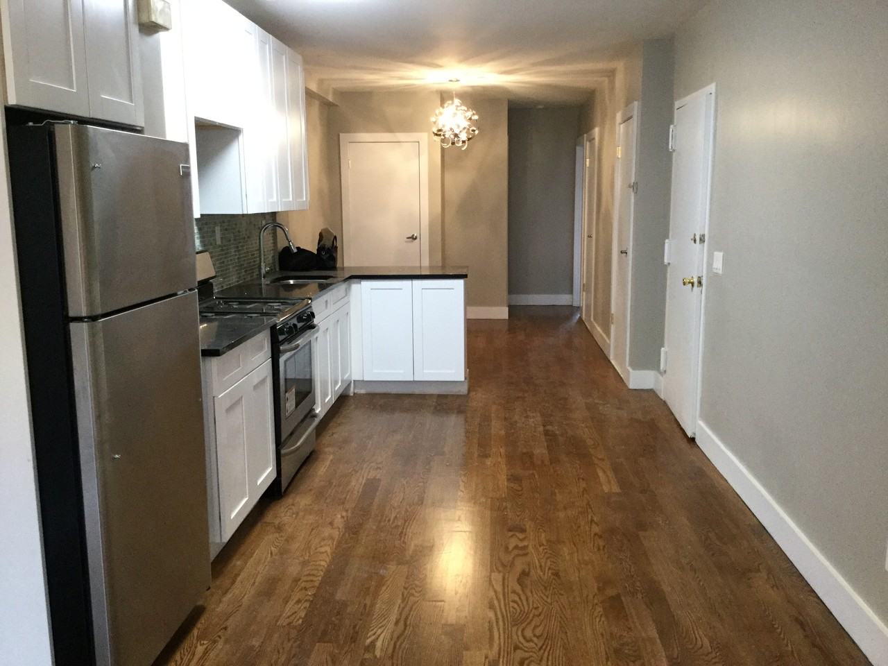 1074 Decatur Rd - Photo 3 of 8