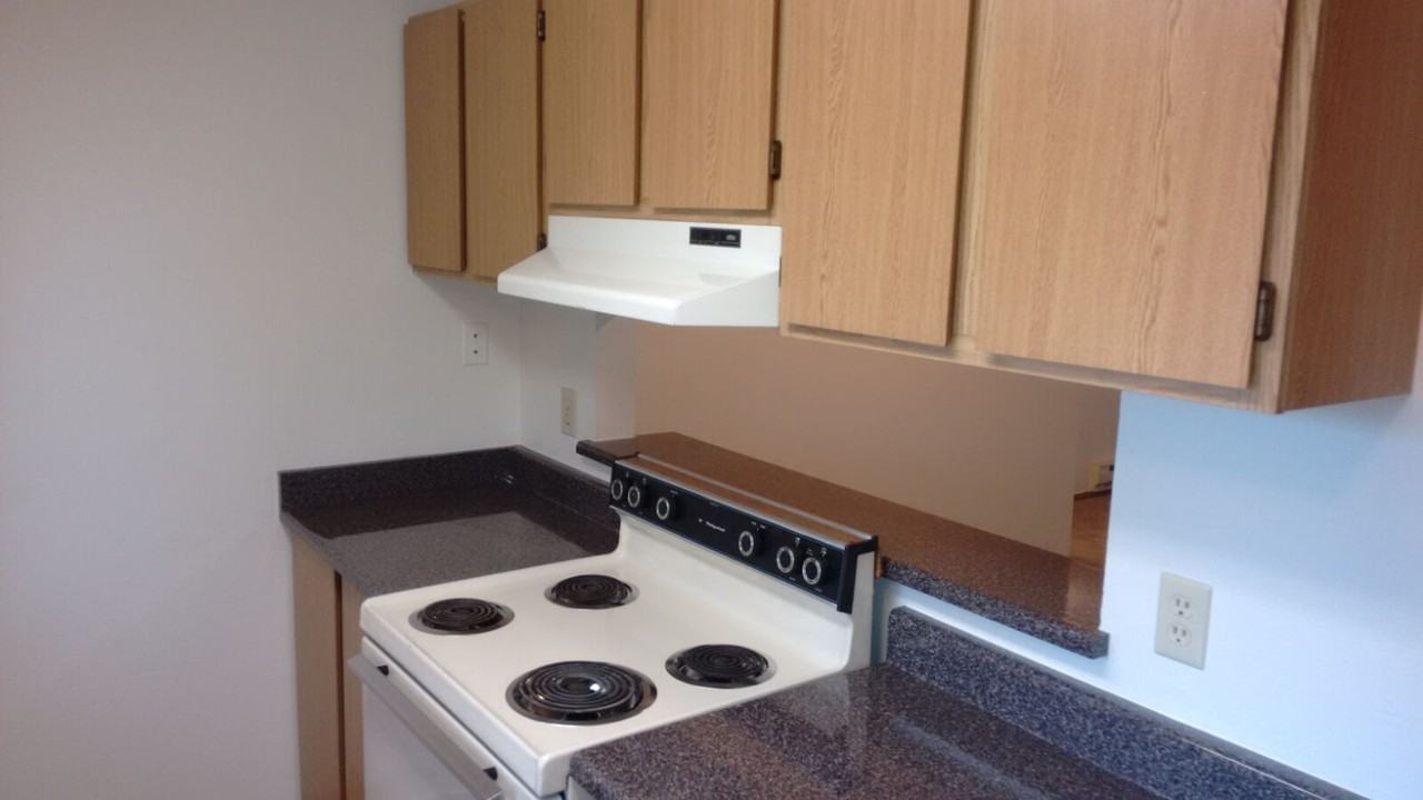 7512 Bothell Way NE - Photo 2 of 6