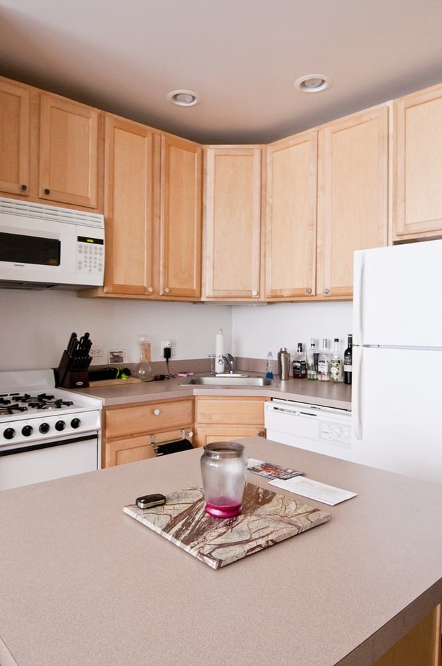 2828 N Pine Grove Ave #608