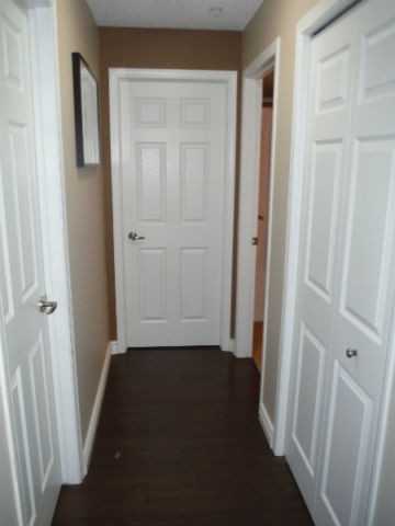 13635 34 St #310 - Photo 2 of 2