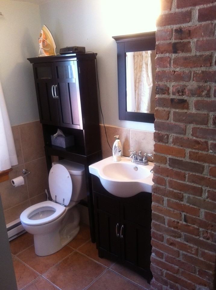 112 Dufferin Rd - Photo 2 of 9