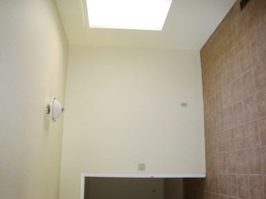 389 Patrick Ln - Photo 3 of 11