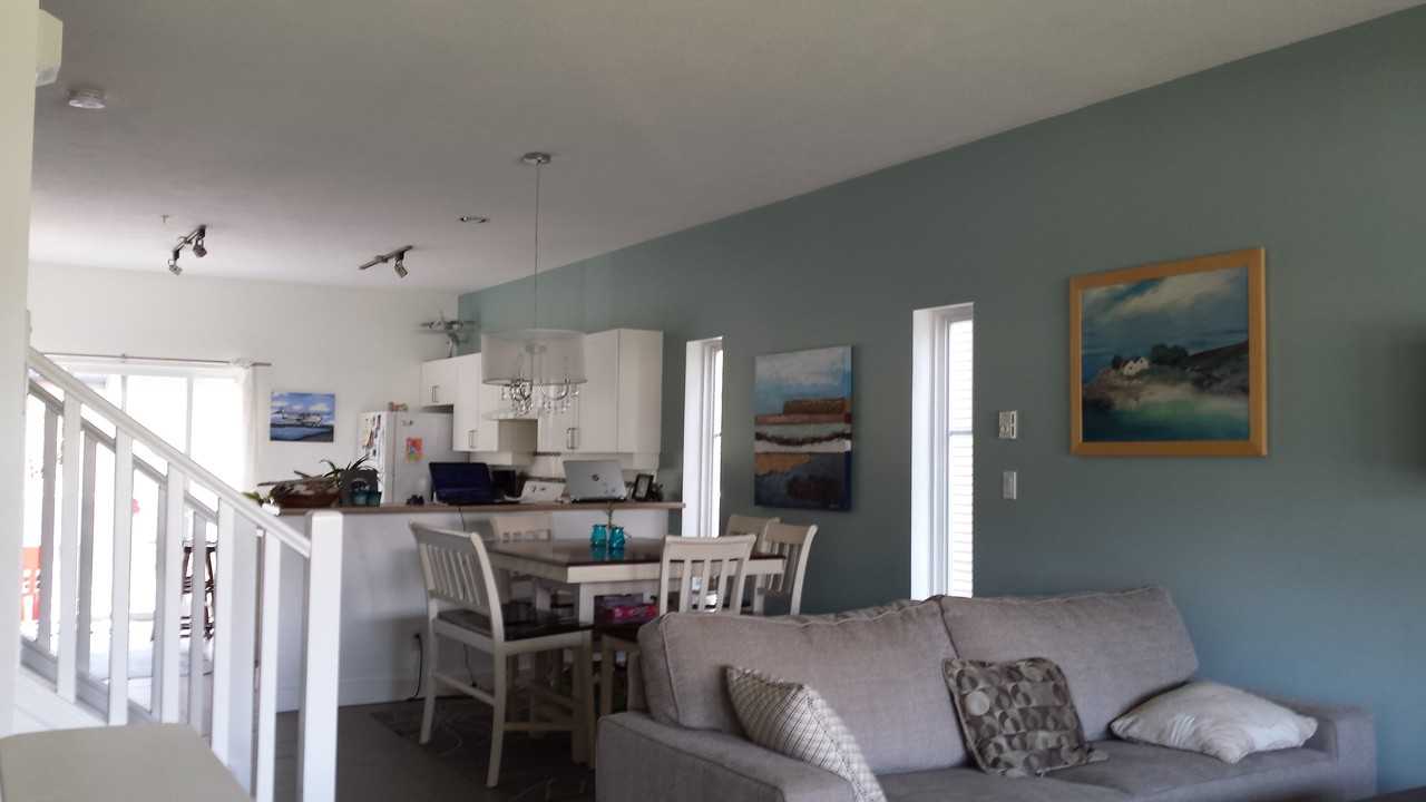 1800 Mamquam Rd - Photo 2 of 6