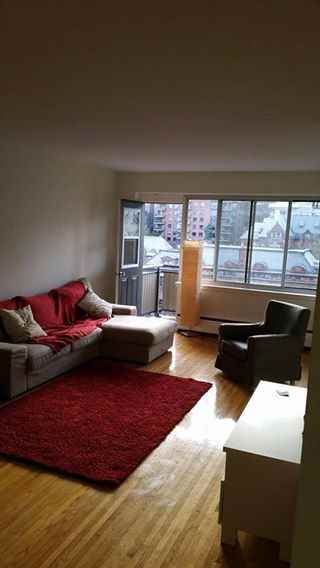 1230 Avenue du DocteurPenfield 706, Montréal, QC H3G 2 Bedroom