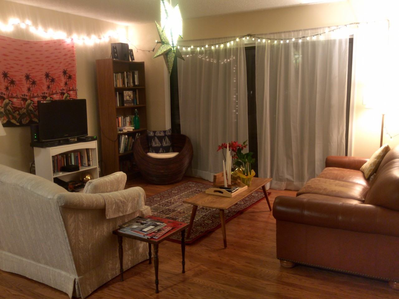 407 Lancaster Ct - Photo 3 of 8