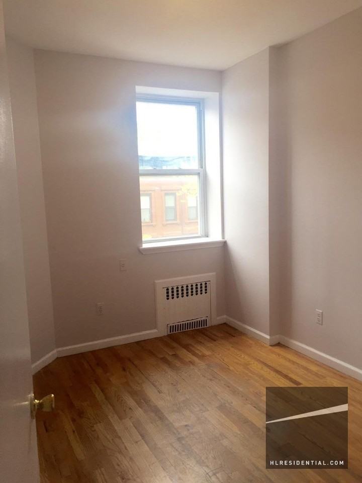 896A Lafayette Ave 3 - Photo 2 of 5