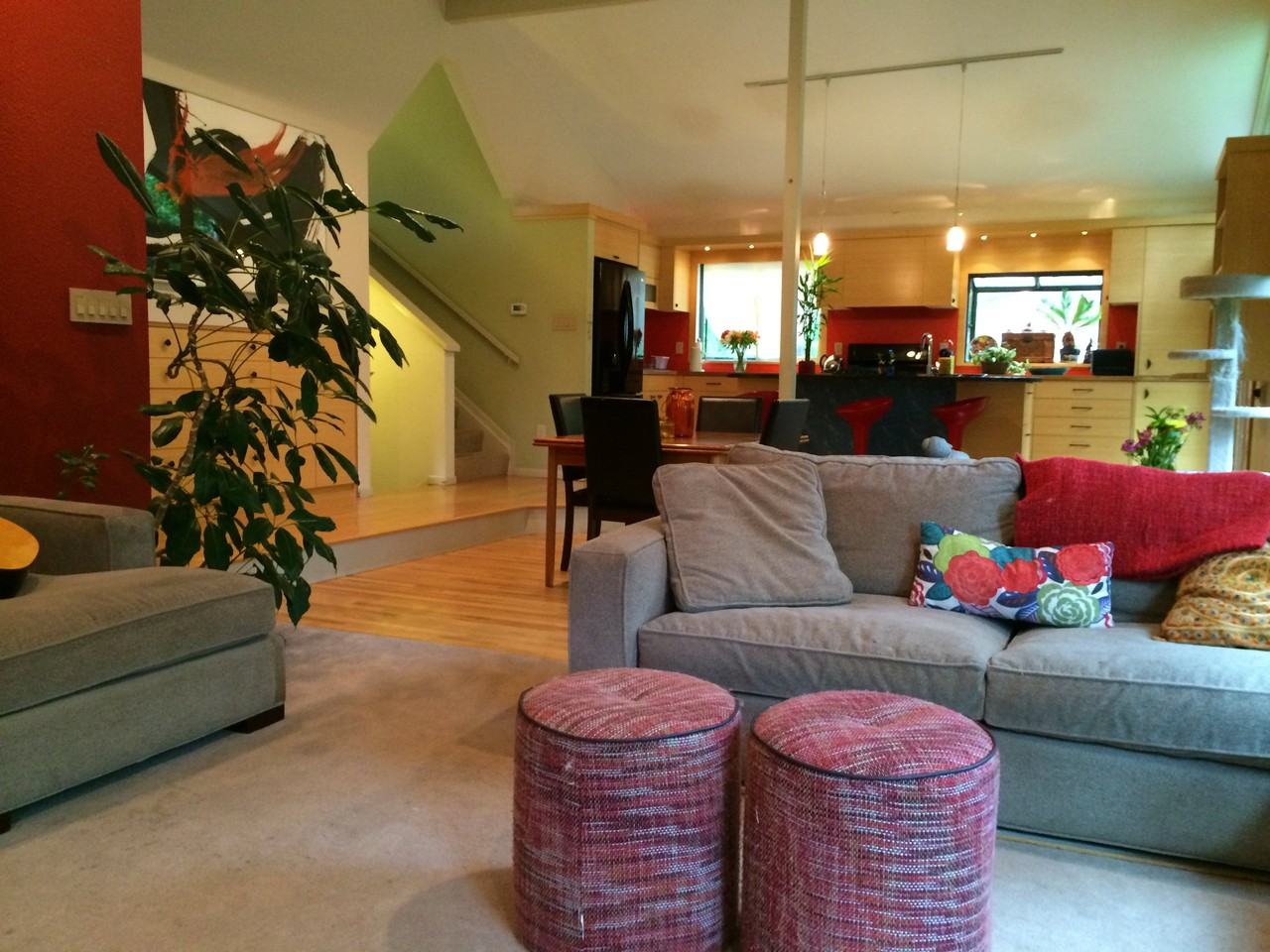 3500 Catalpa Way - Photo 2 of 14