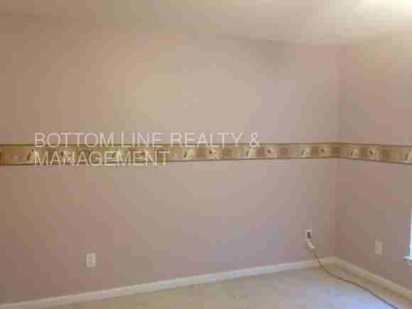 15709 Castle Watch Ave - Photo 3 of 36