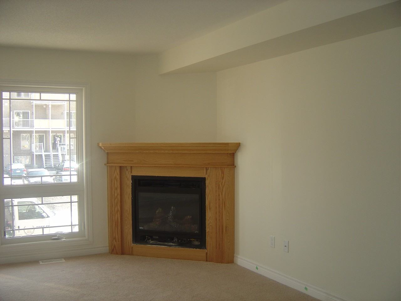 276 Paseo Private - Photo 3 of 7