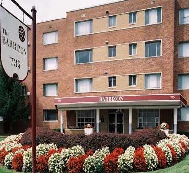 Barbizon-Dalton - Photo 3 of 26