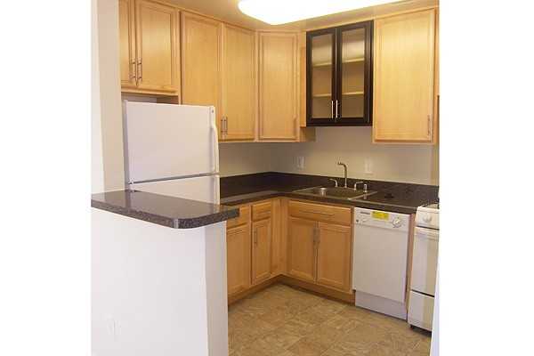 Clermont Apartments - Photo 2 of 8