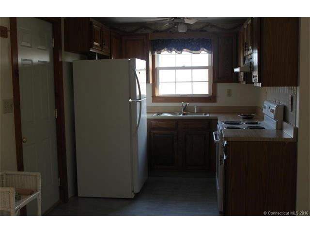 39 Smith Ln - Photo 3 of 8