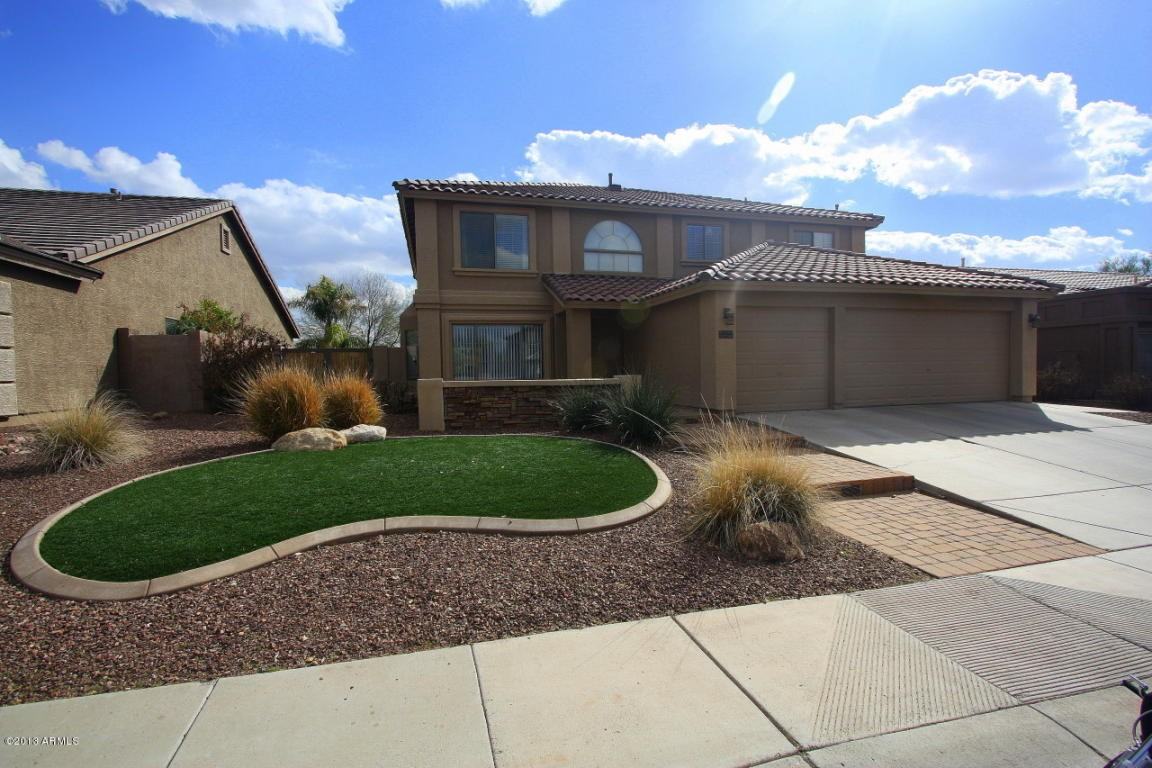 4563 E Hedgehog Pl - Photo 2 of 21