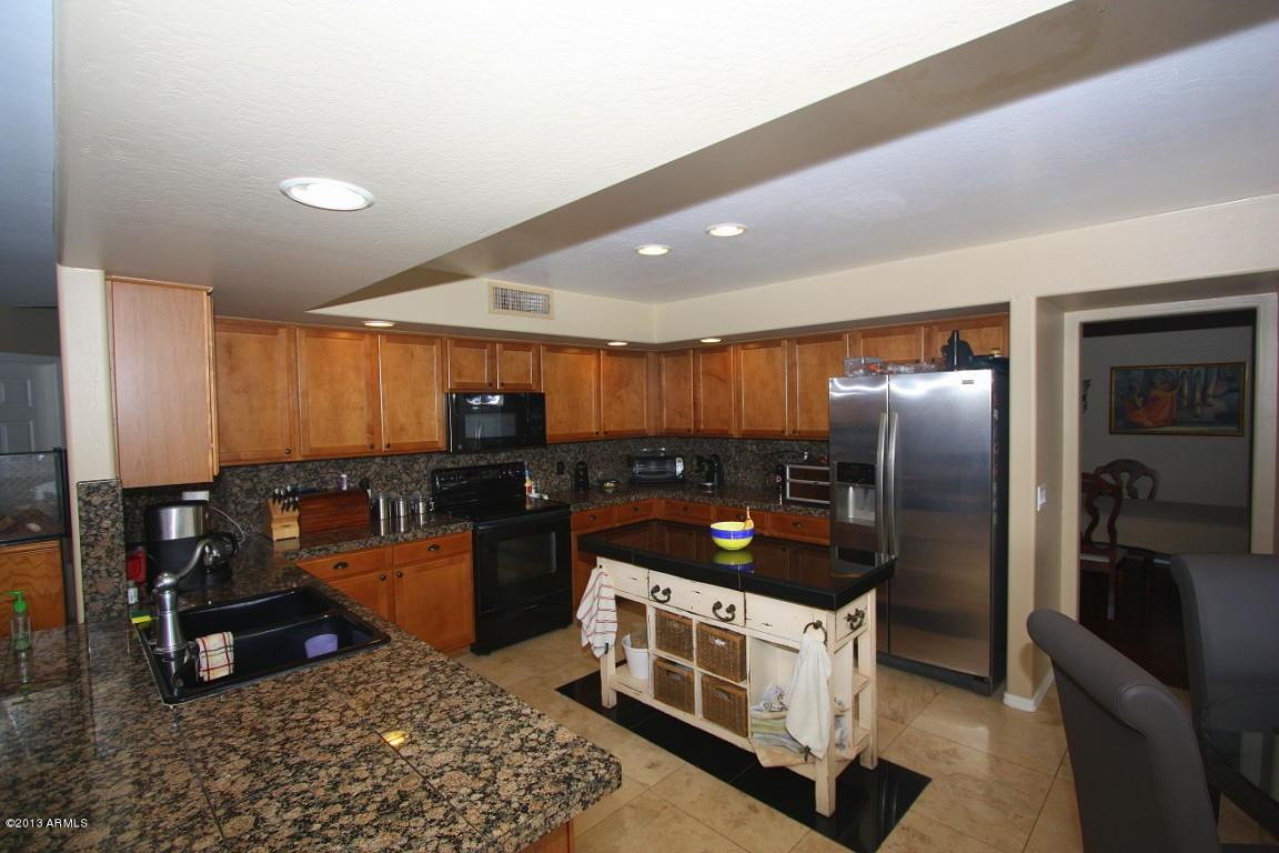 4563 E Hedgehog Pl - Photo 3 of 21