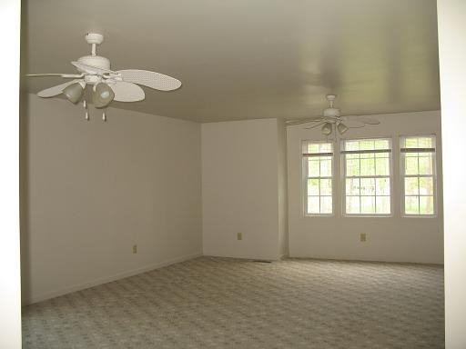 6107 Bilal Ct - Photo 3 of 4